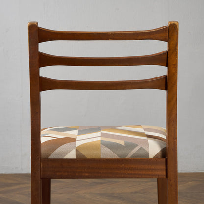 ヴィンテージ ダイニングチェア / 座面張替え済み (LUUM)