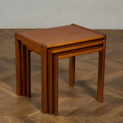 デンマーク ヴィンテージ ネストテーブル