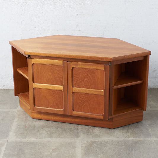 ヴィンテージ コーナー AVボード