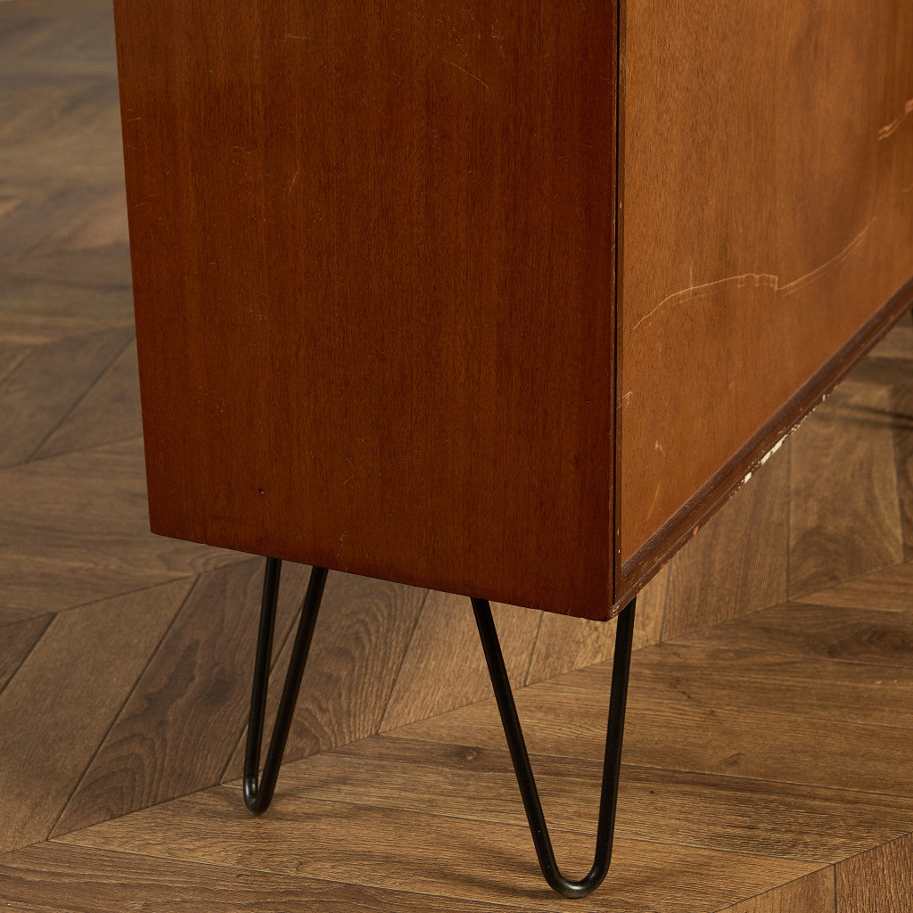 イギリス ヴィンテージ キャビネット カスタム アイアン ヘアピン