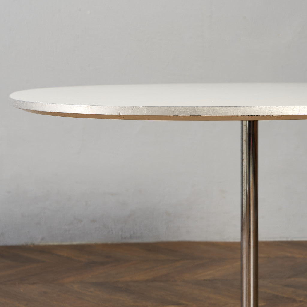 Fritz Hansen A603 Super-circular Table スーパー円テーブル