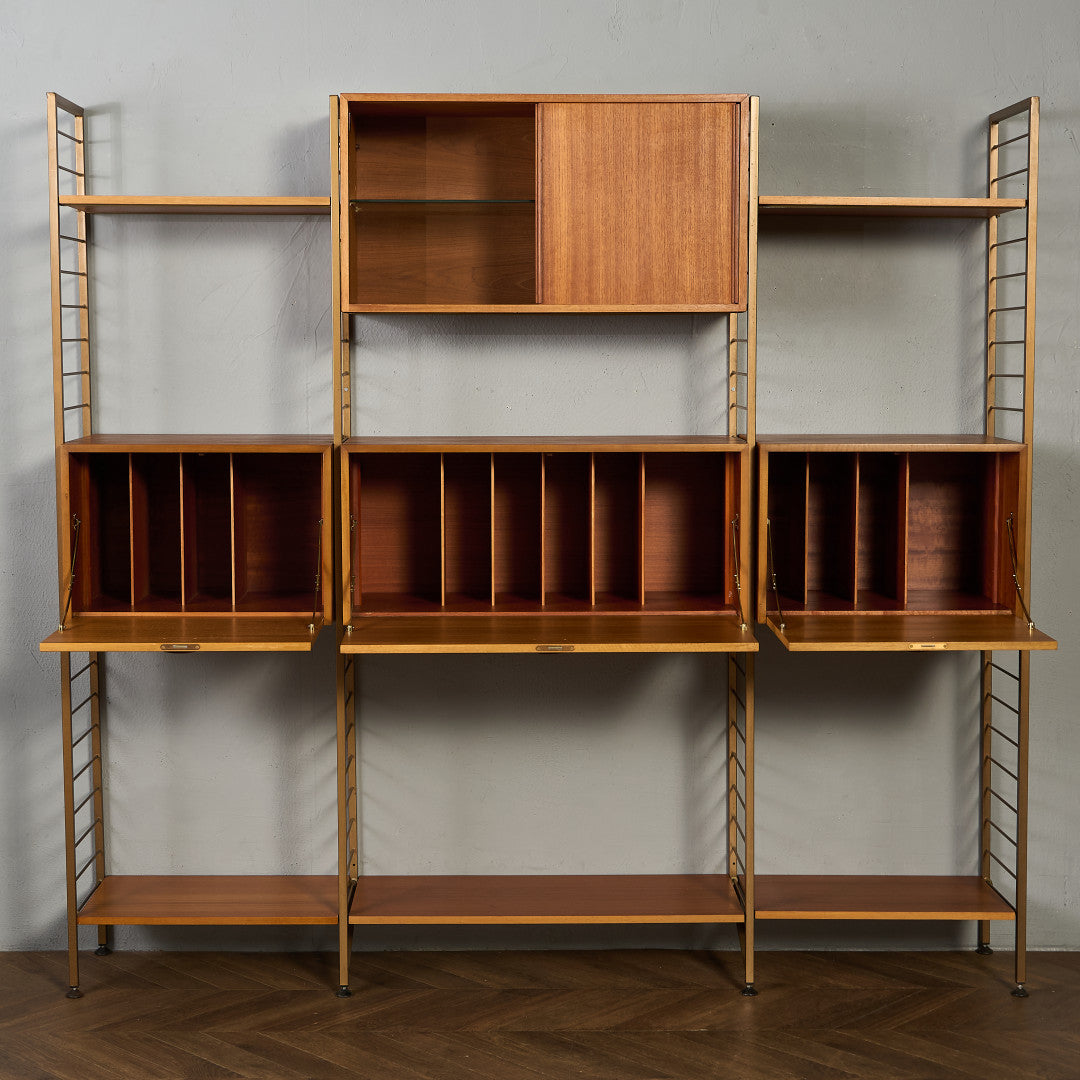 ウォールユニット