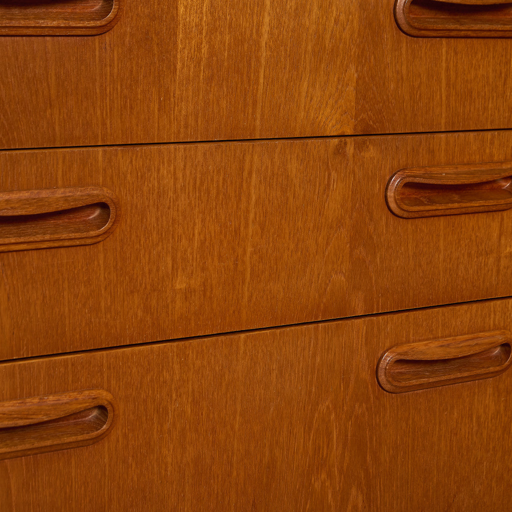 ヴィンテージ 3段チェスト