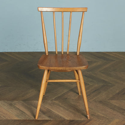 スティックバックチェア