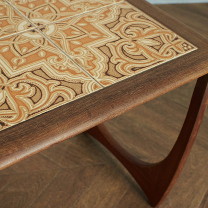 Astro セラミックタイルトップ ネストテーブル (3552D)