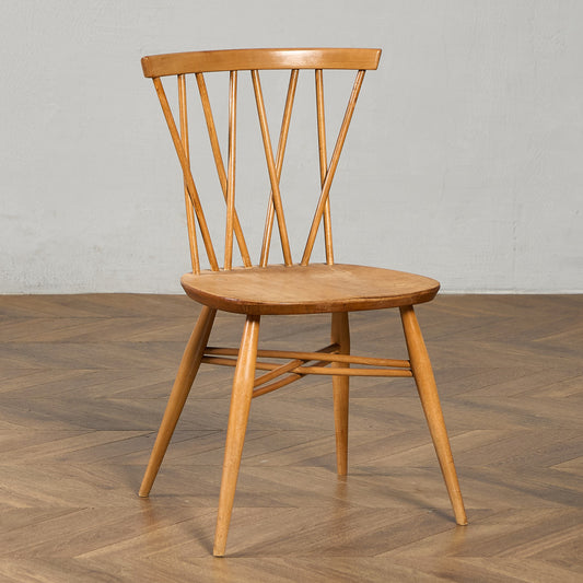 ラティスドチェア