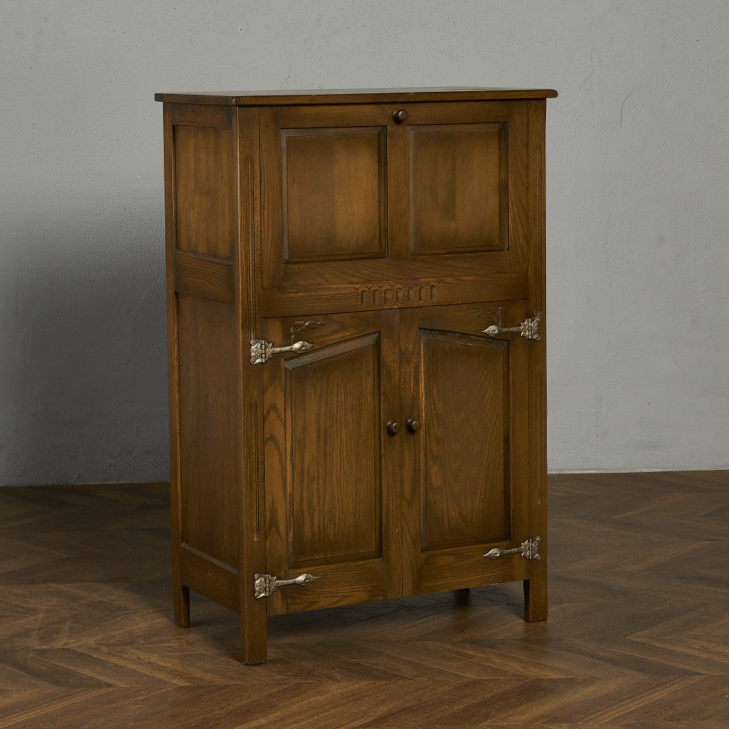 Webber Furniture Croydon Range ボトルラック キャビネット