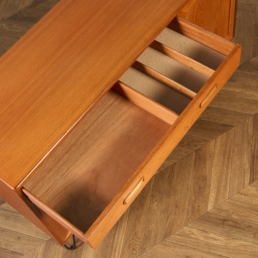 Fresco ヴィンテージ サイドボード カスタム アイアン ヘアピンレッグ