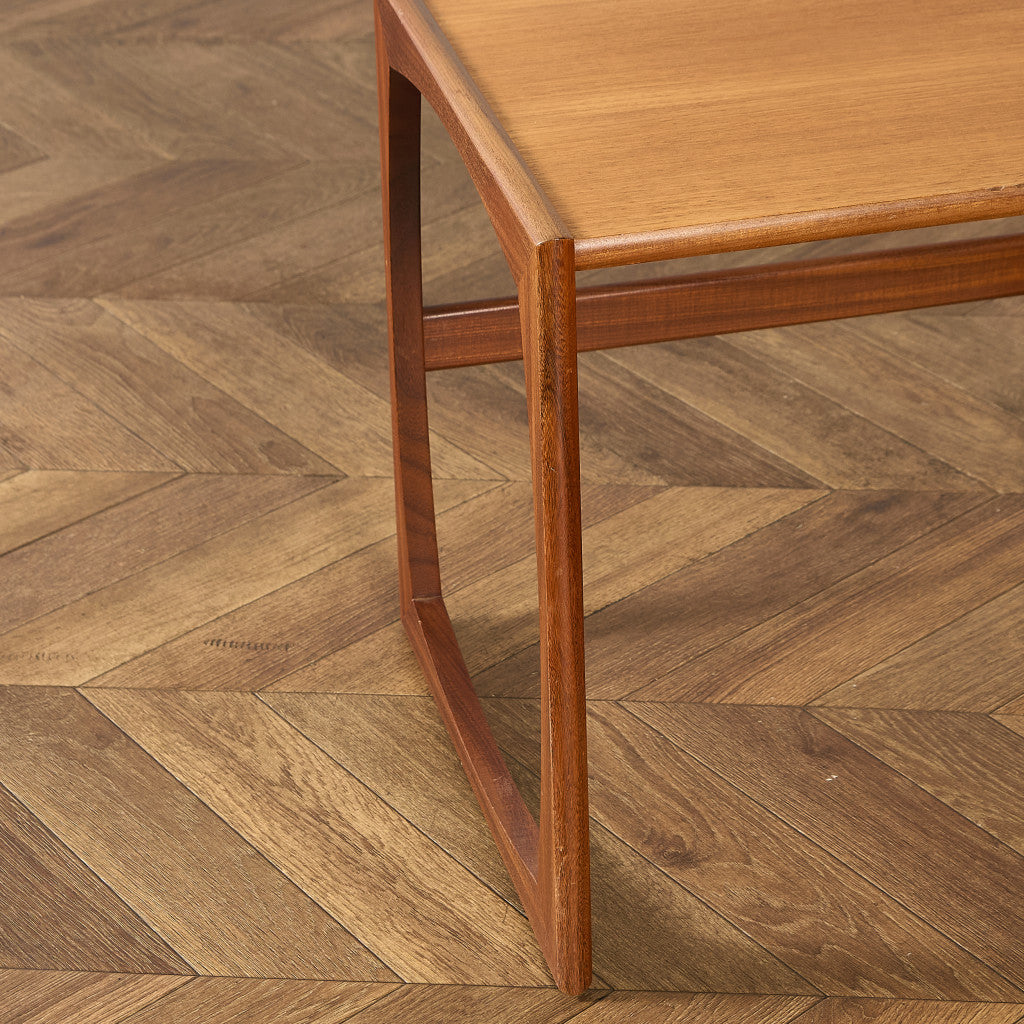 Quadrille ヴィンテージ ネストテーブル