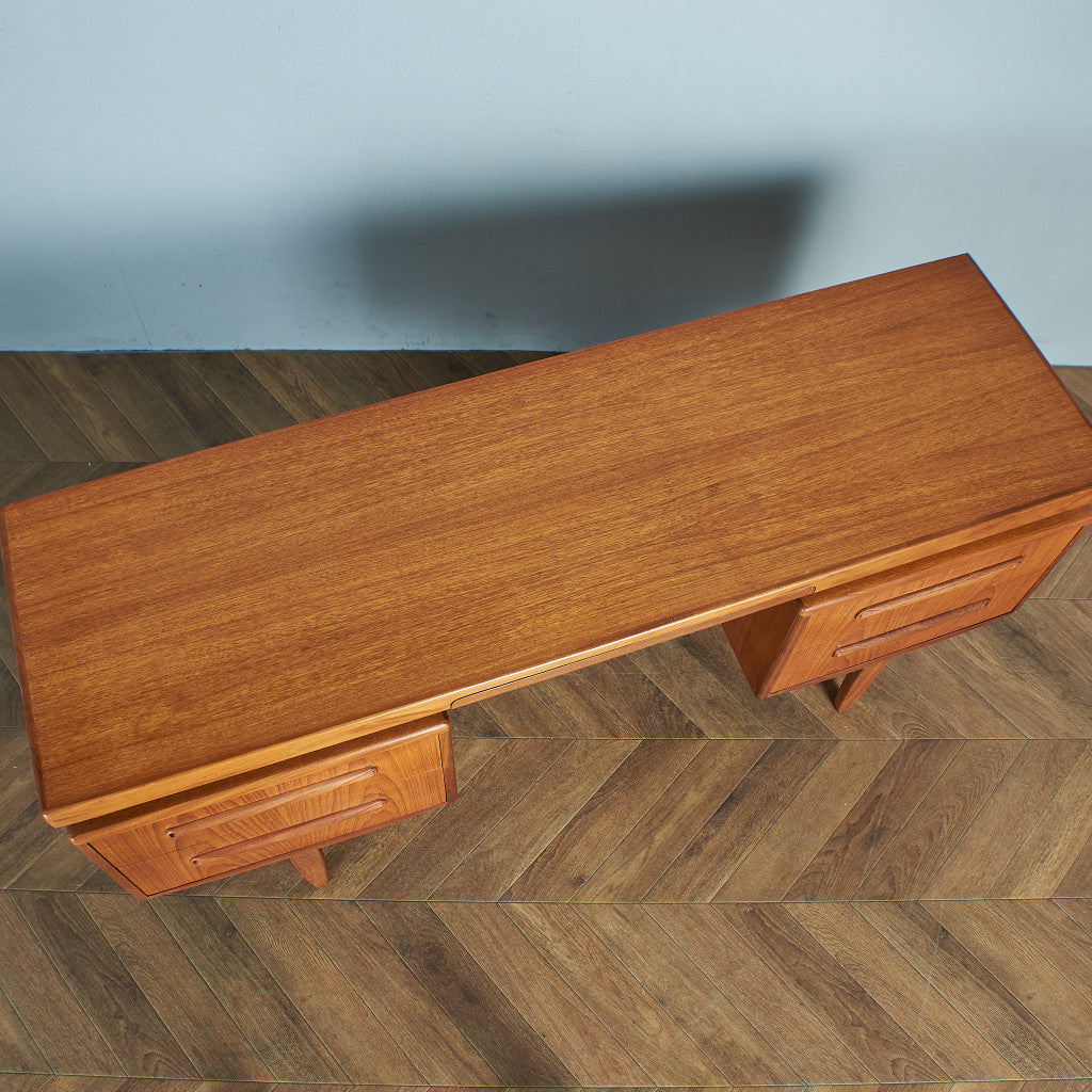 ジープラン G-PLAN New Fresco ヴィンテージ デスク #74593 – camori