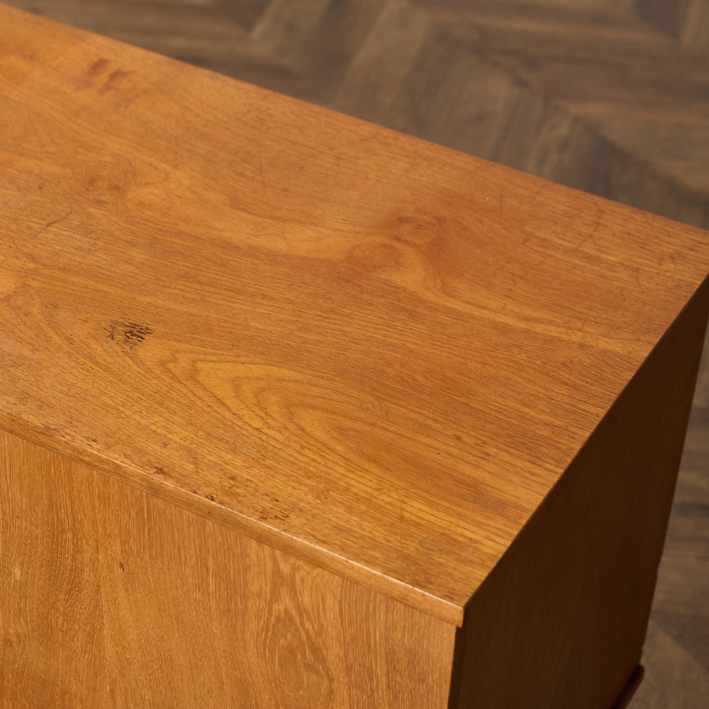 イギリス ヴィンテージ サイドボード