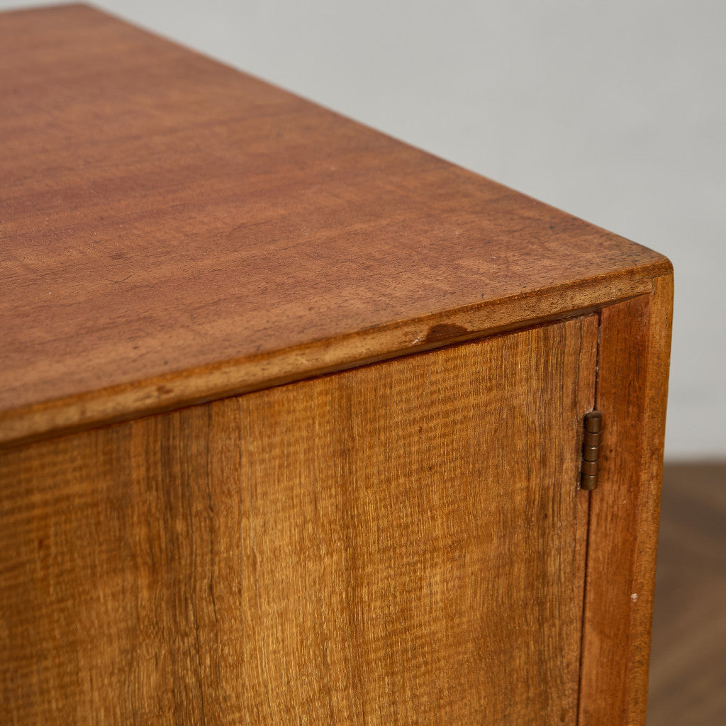 ヴィンテージ サイドボード