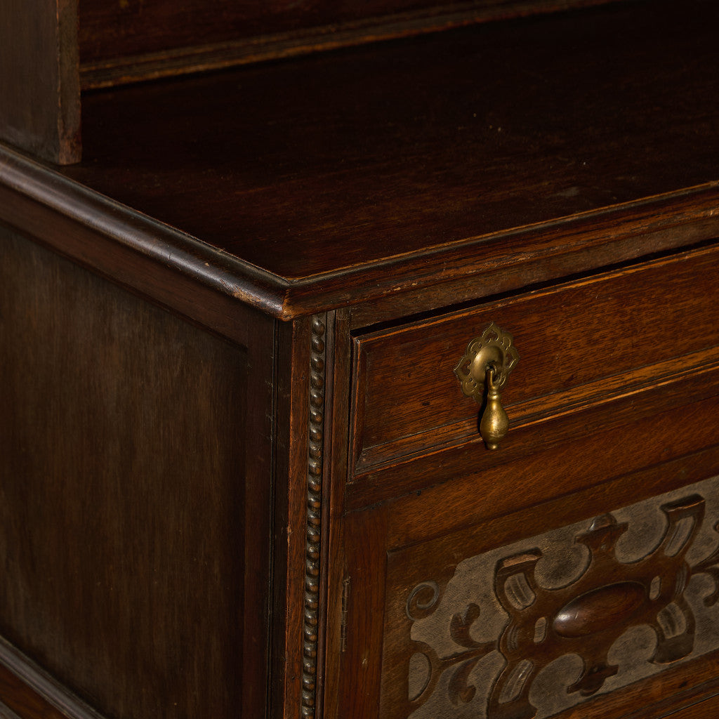 英国 クラシック ウェルシュドレッサー  食器棚