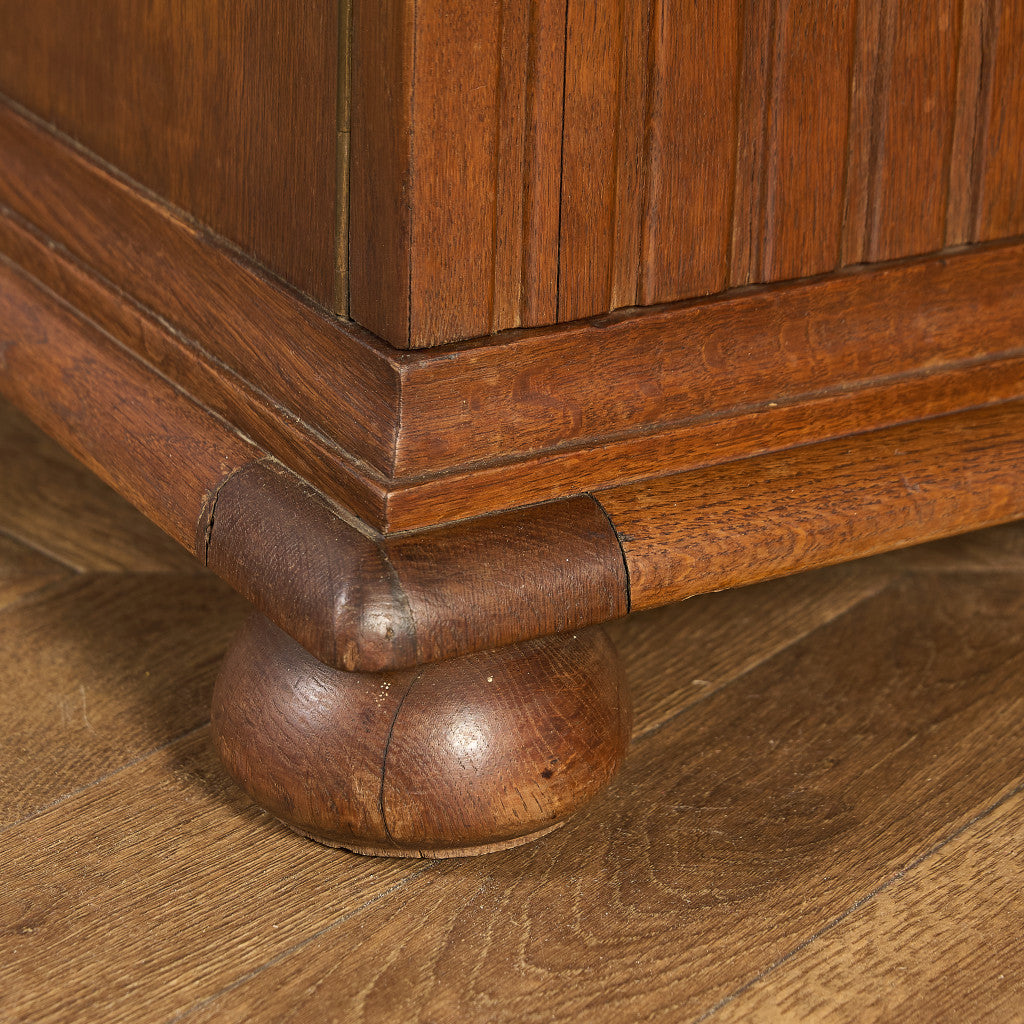 英国 クラシック カクテルキャビネット