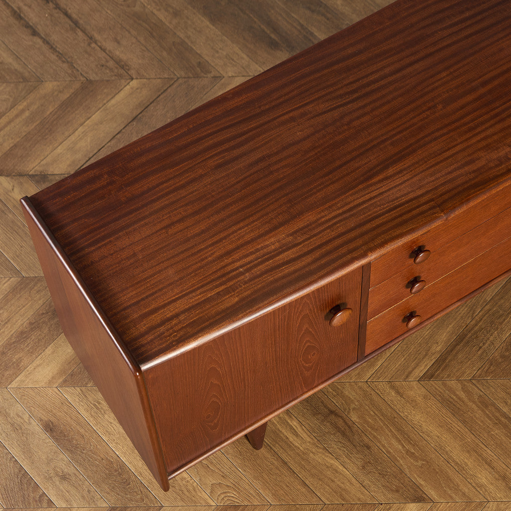 Volany ヴィンテージ サイドボード