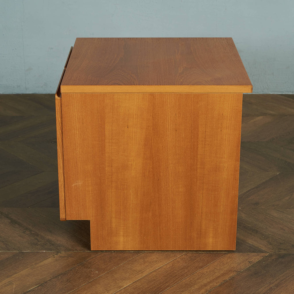 ヴィンテージ サイドキャビネット