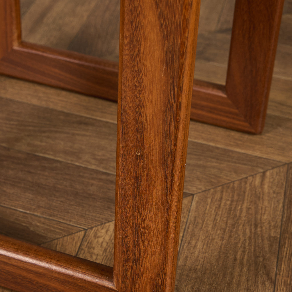 英国 ヴィンテージ タイルトップ ネストテーブル #91883