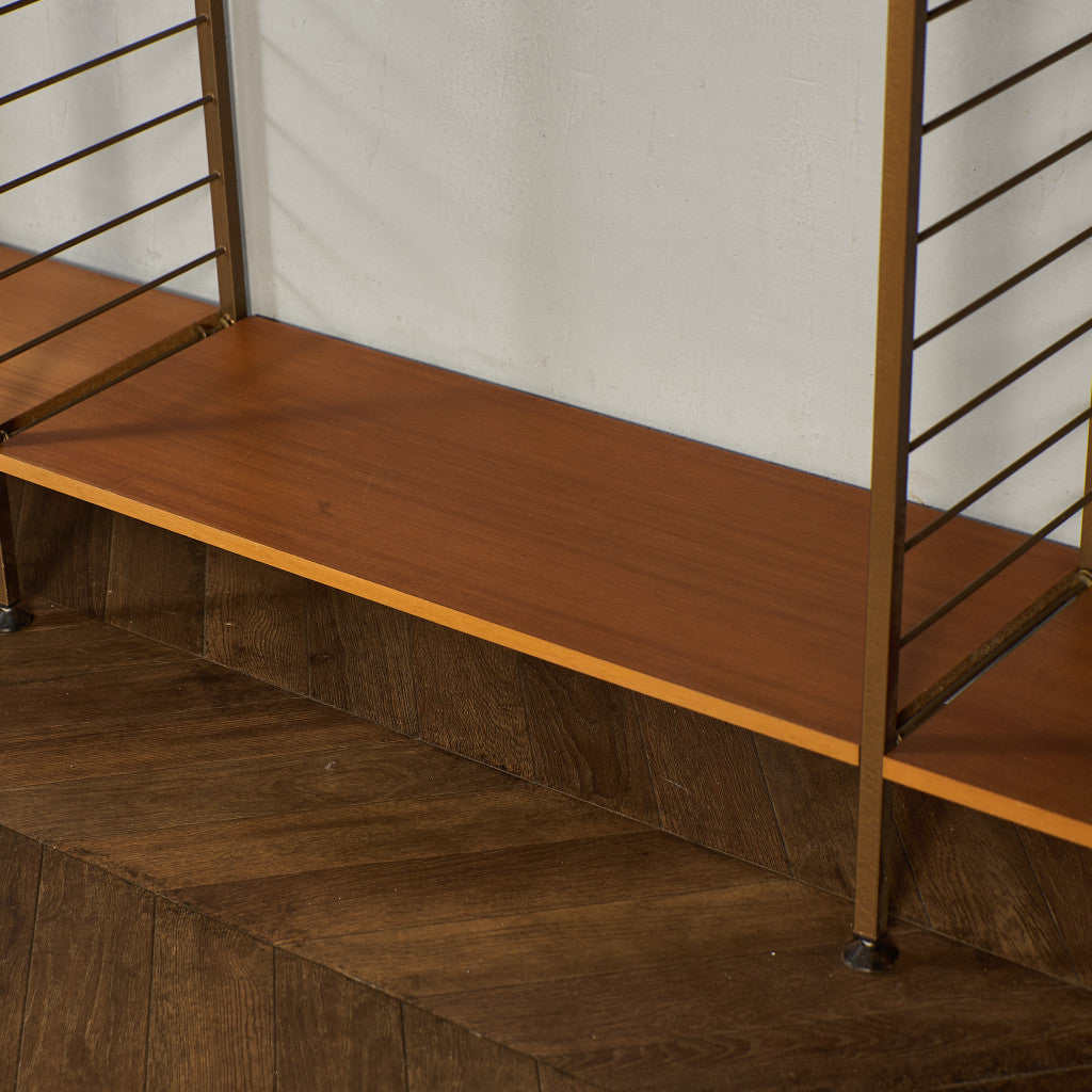 ウォールユニット