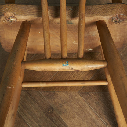 スティックバックチェア