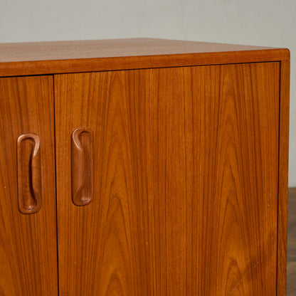 Fresco ヴィンテージ サイドボード カスタム アイアン ヘアピンレッグ