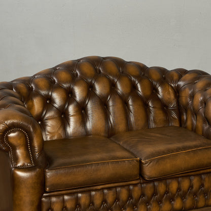 英国 クラシック チェスターフィールド ソファ