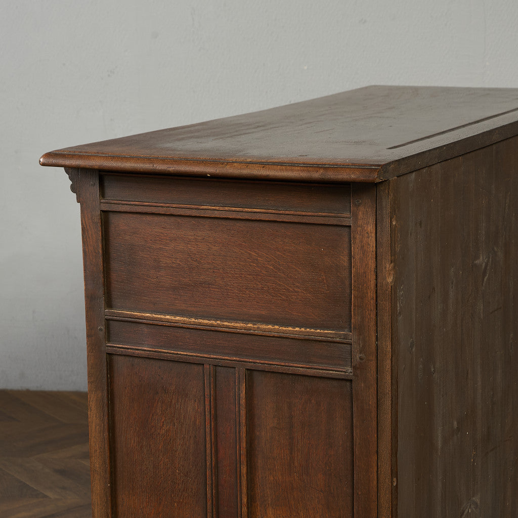 英国 クラシック キャビネット 食器棚