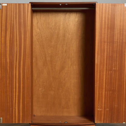 Fresco 2ドア ワードローブ (2100D)