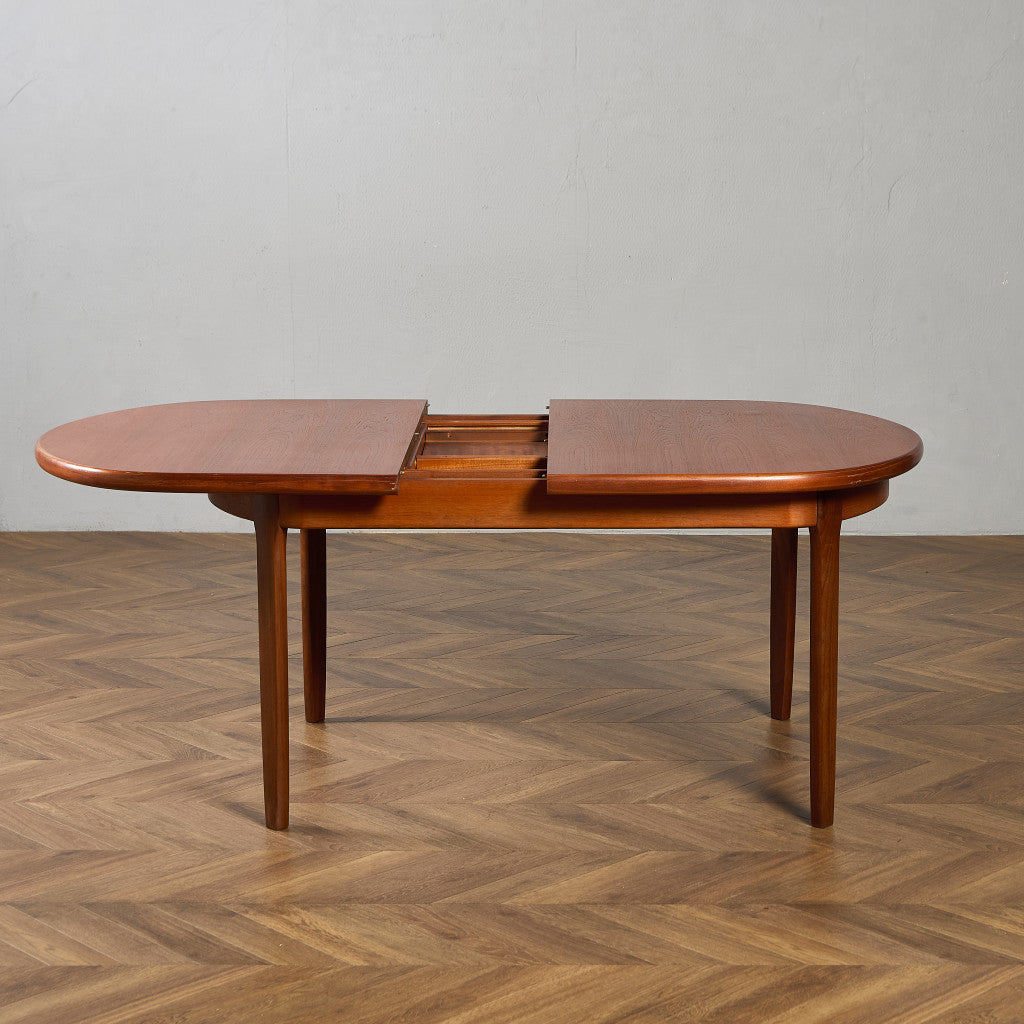 英国 ヴィンテージ オーバル ロング ダイニングテーブル