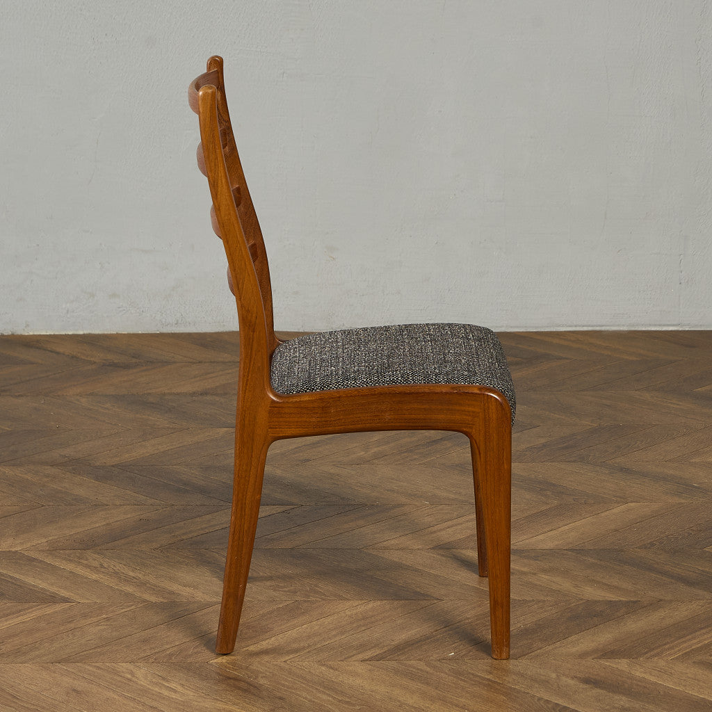 Fresco ラダーバックチェア (4546D) 座面張替え済み