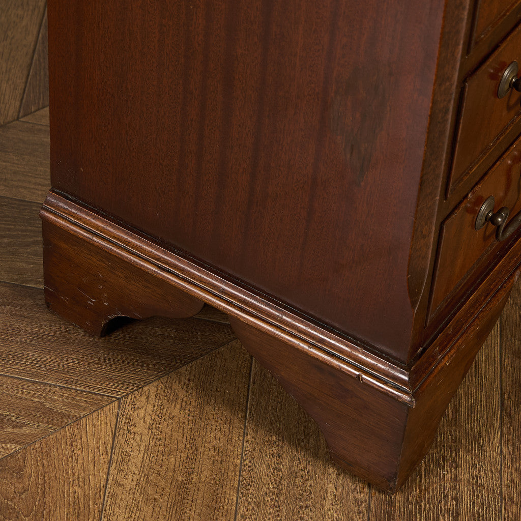 英国 クラシック 4段 サイドチェスト