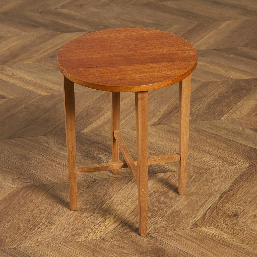 Novy Domov ヴィンテージ ネストテーブル