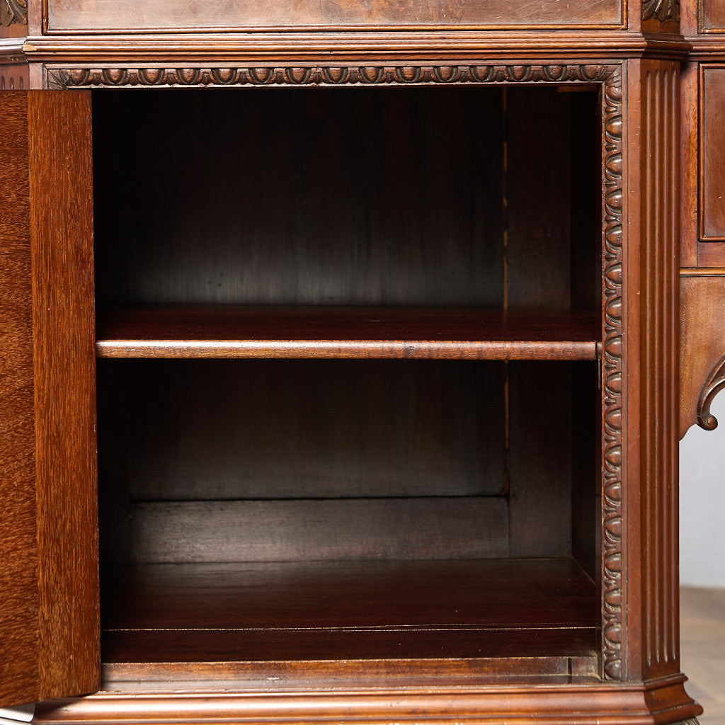 英国 クラシック ウォールナット サイドボード