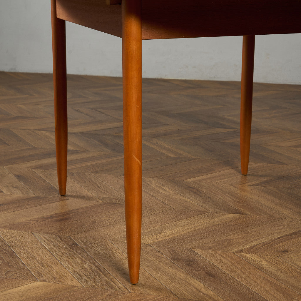 英国 ヴィンテージ ラウンド ダイニングテーブル