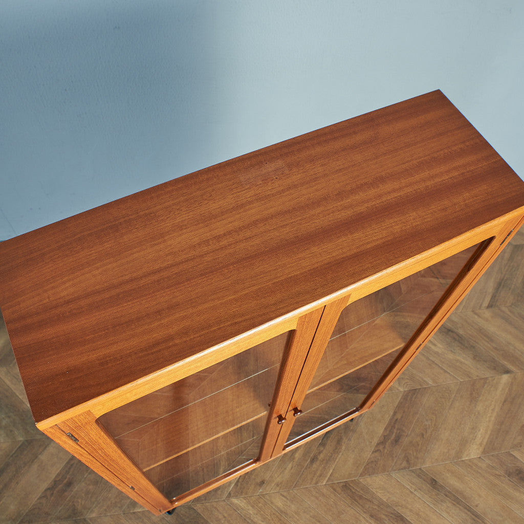 Fresco ガラスブックケース