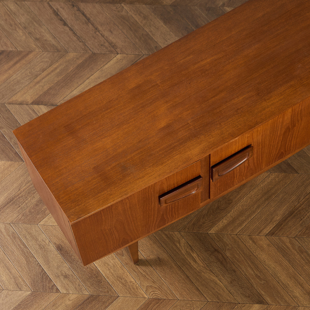 ヴィンテージ サイドボード