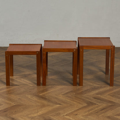 デンマーク ヴィンテージ ネストテーブル