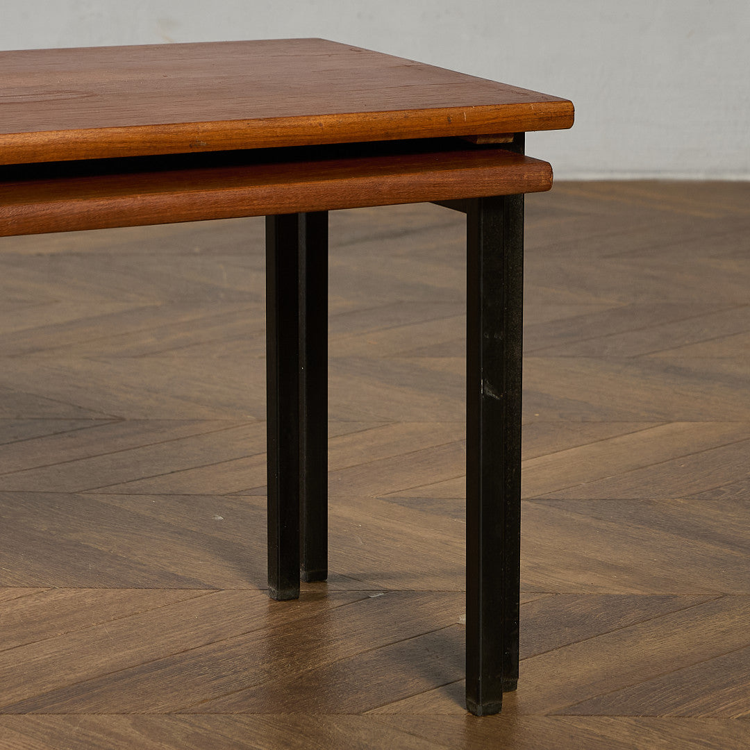 イギリス ヴィンテージ ネスト コーヒーテーブル