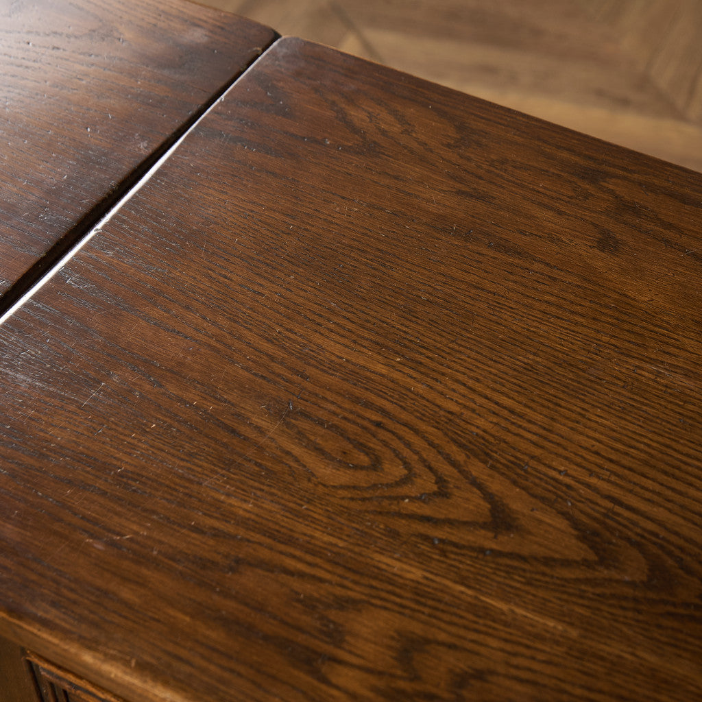 英国 クラシック 拡張天板付き サイドボード