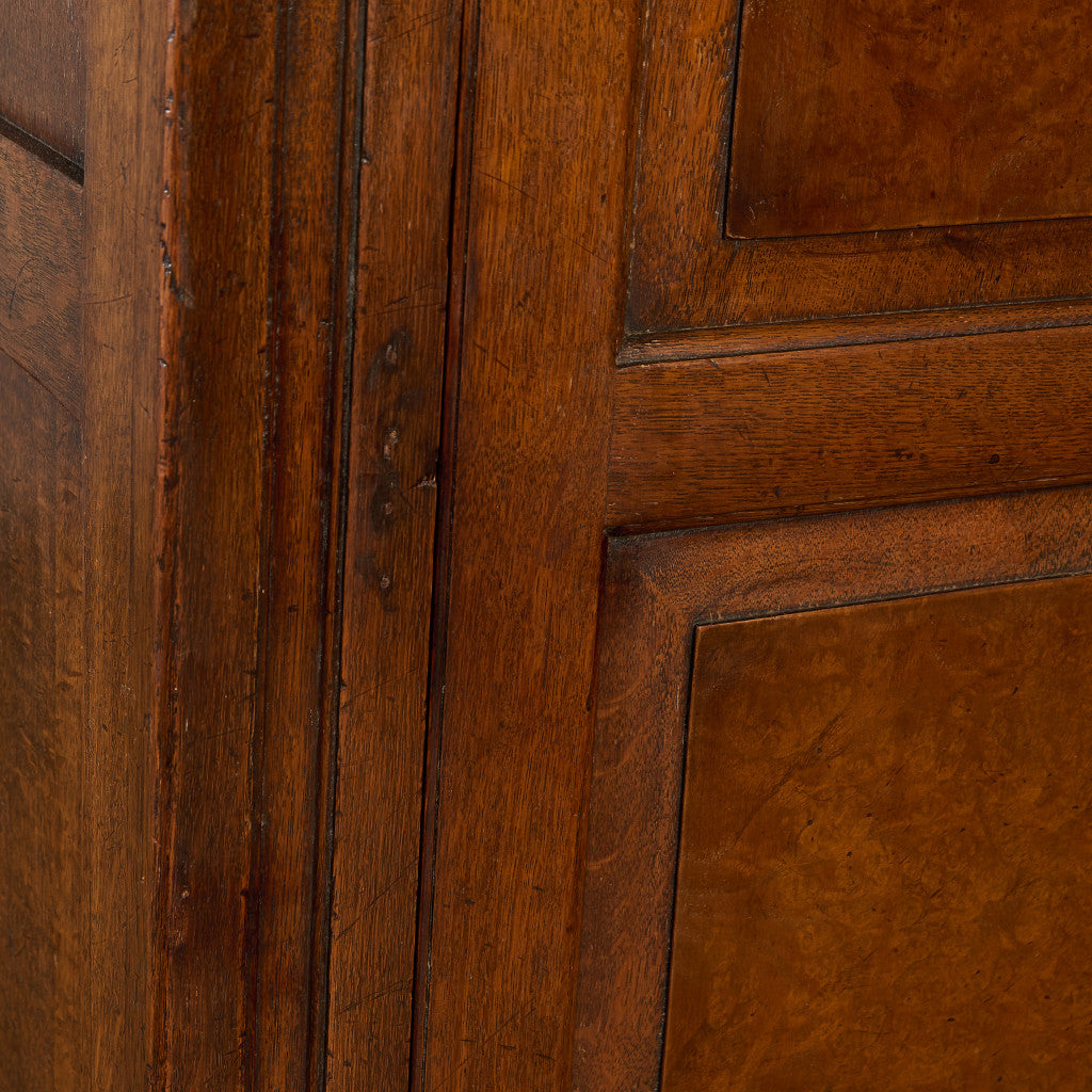 英国 クラシック ワードロープ