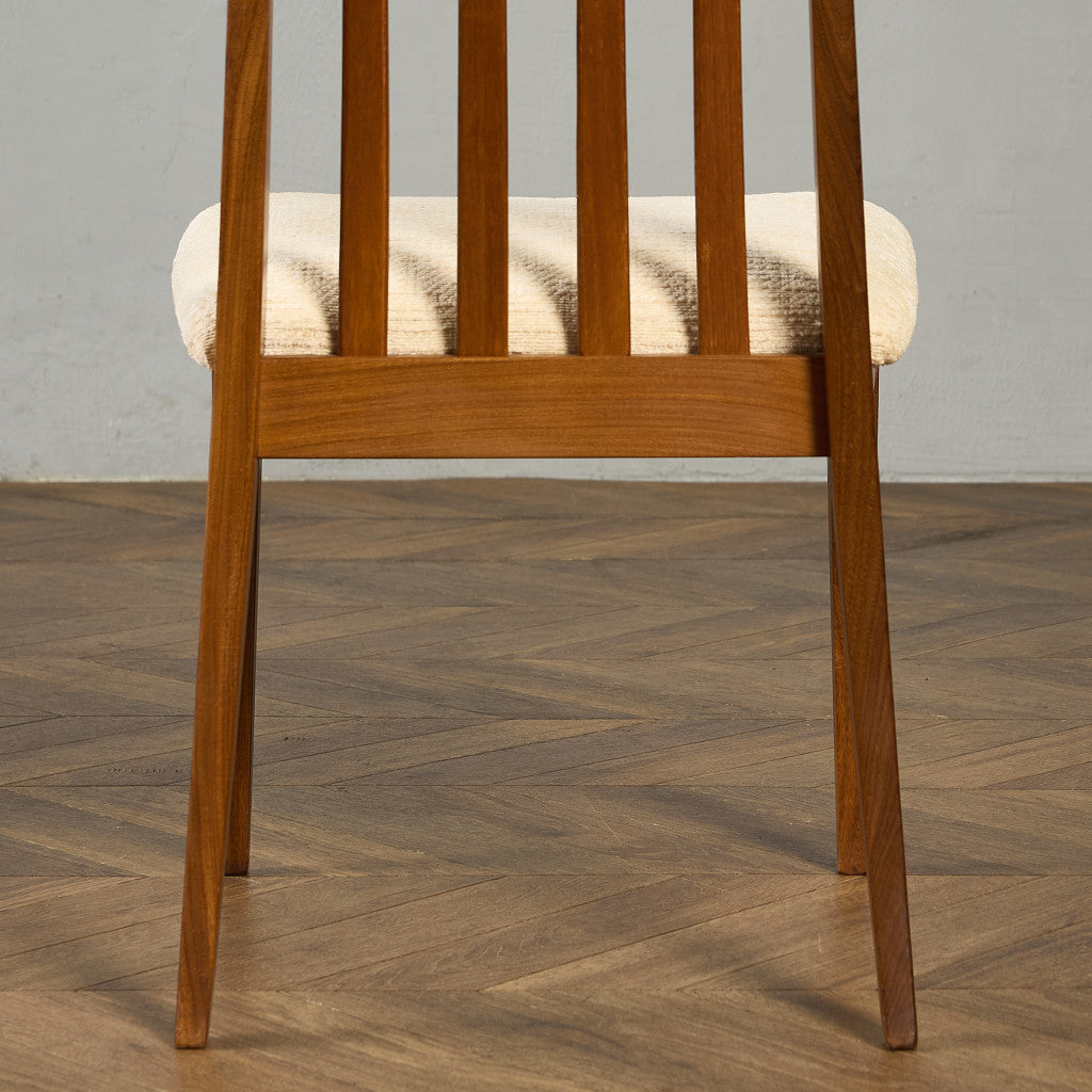 スラットバックチェア (4540)