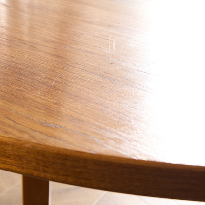 旧東ドイツ ヴィンテージ ラウンド ダイニングテーブル #95593