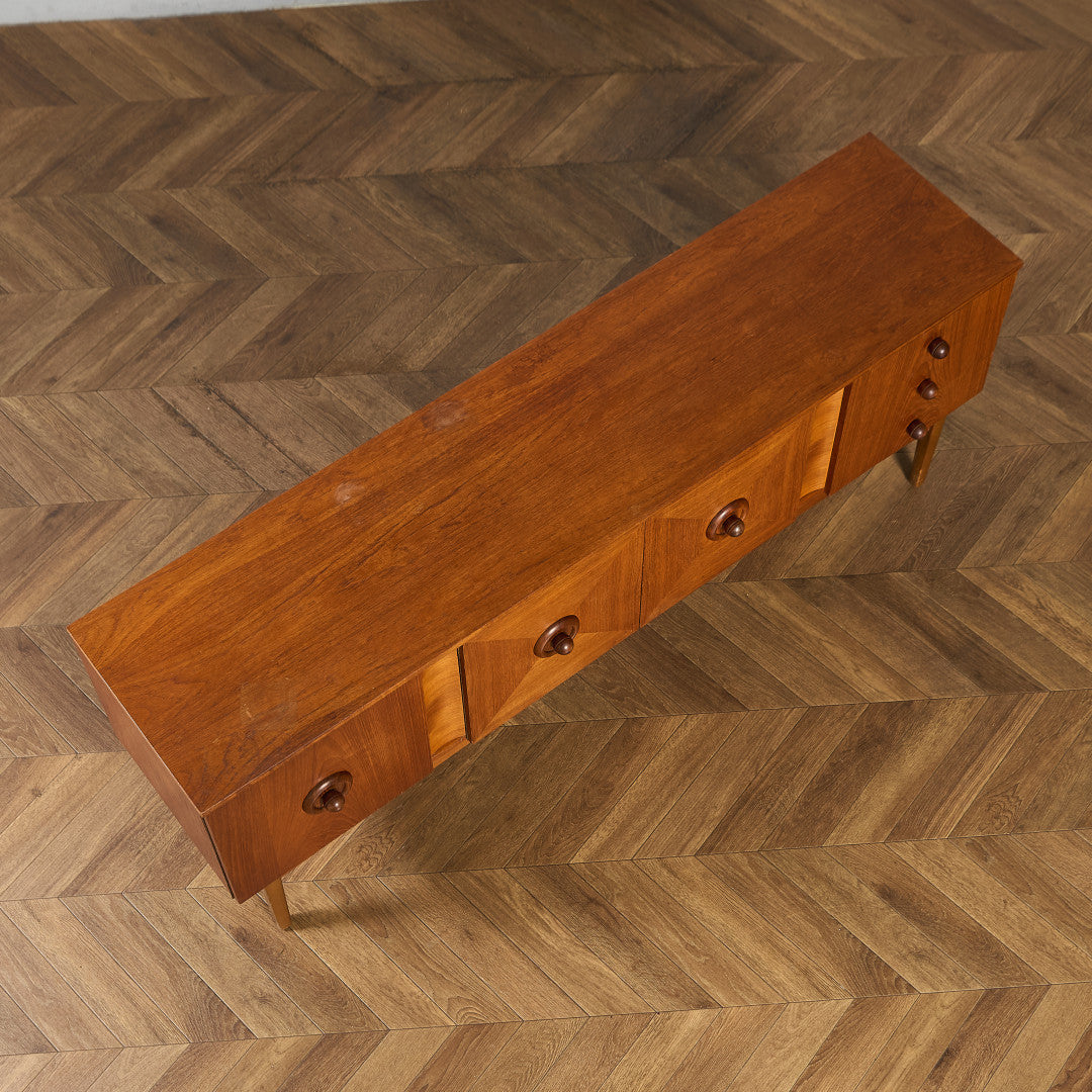 イギリス ヴィンテージ サイドボード