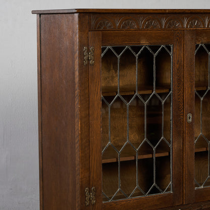 ガラス キャビネット