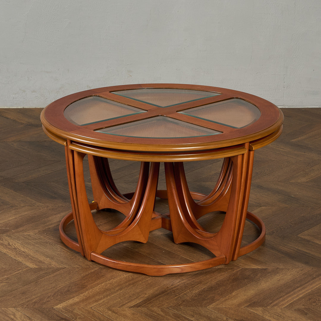 ヴィンテージ ガラストップ ネスト コーヒーテーブル