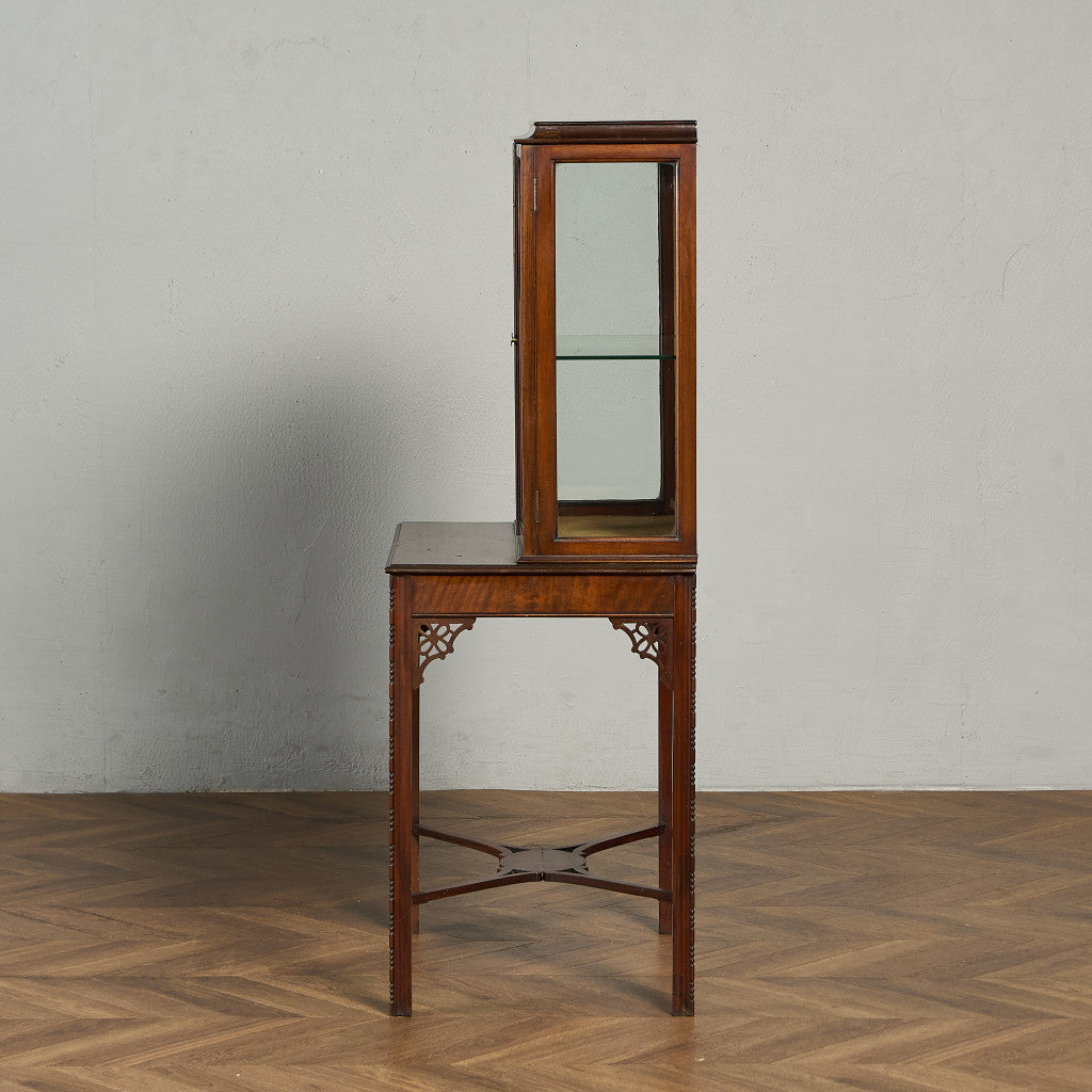 英国 クラシック ディスプレイ ガラス キャビネット #91846