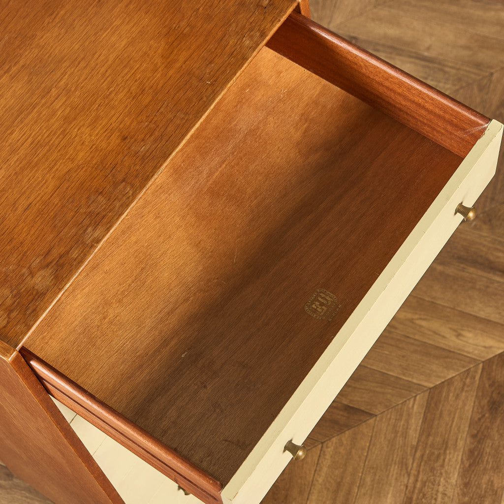 Tola&white 7段 チェスト