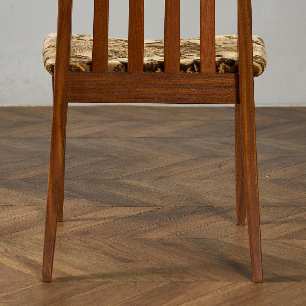 スラットバックチェア (4540)