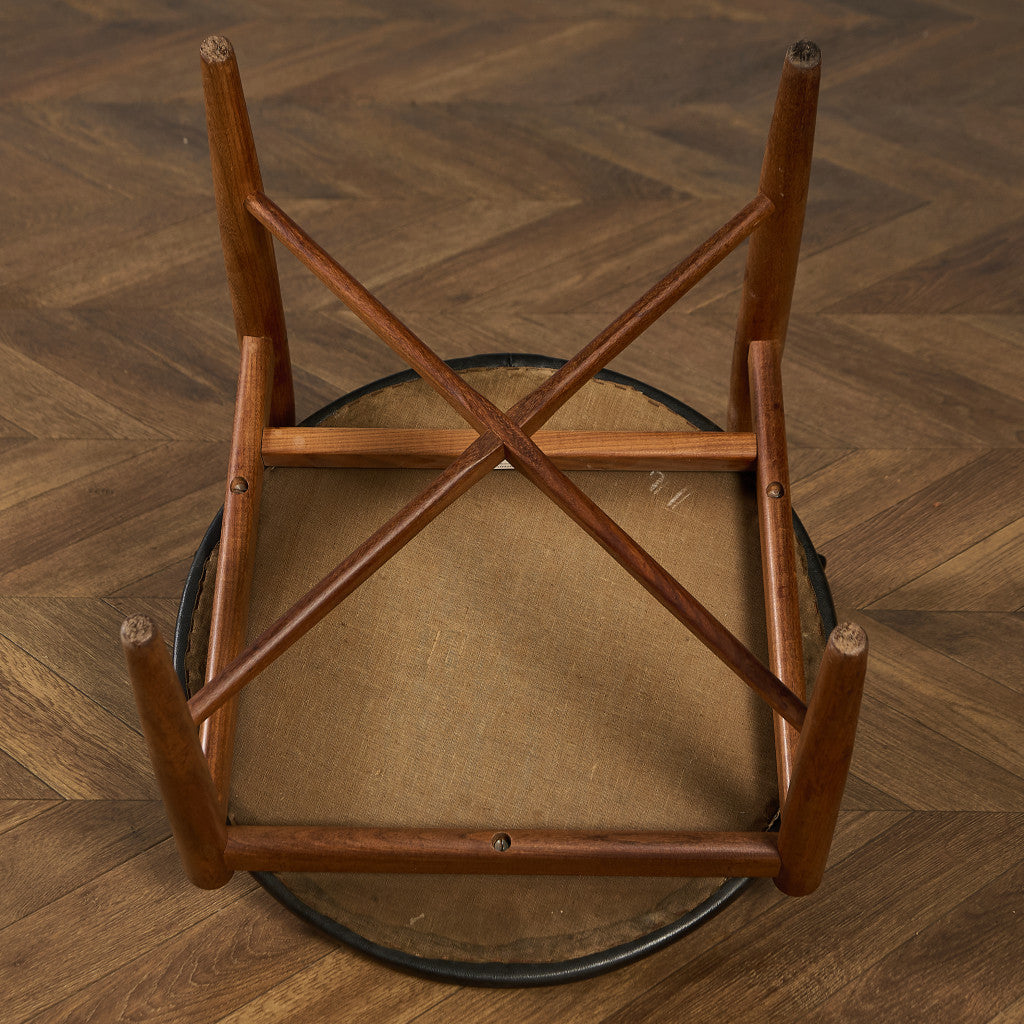 サーキュラーチェア