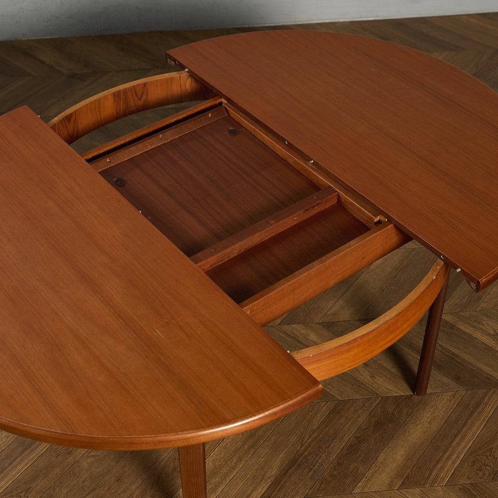 ヴィンテージ エクステンション ラウンドダイニングテーブル