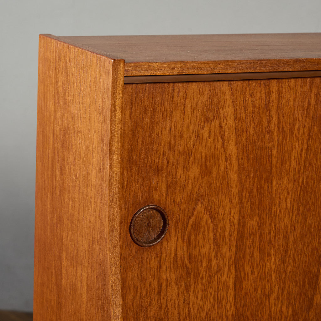 ヴィンテージ ハイサイドボード